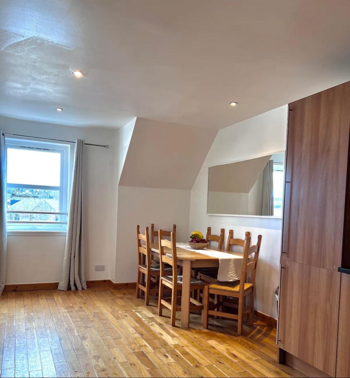 Cosy City Centre Apartment Инвернесс Экстерьер фото